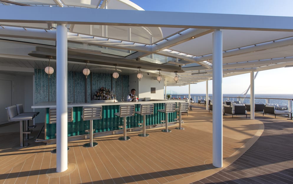 Silversea Silver Nova - Dusk Bar 1, ©Silversea Cruises Ltd.jpg